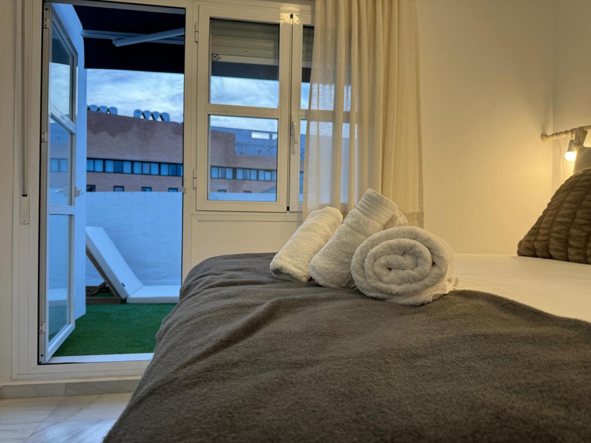 Casa Boutique Plaza De Armas -Townhouse- Villa Sevilla Bagian luar foto